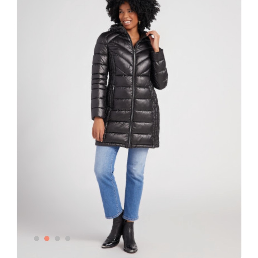 Women's Black Puffer Jacket